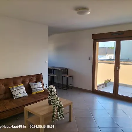 Einliegerwohnung * Hagenthal-le-Haut